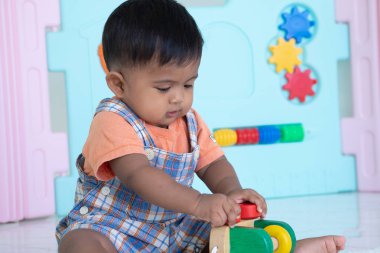 Şirin bebek yalancı oyun inandırıldım ahşap 