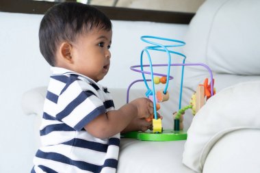 şirin küçük Asya bebek 