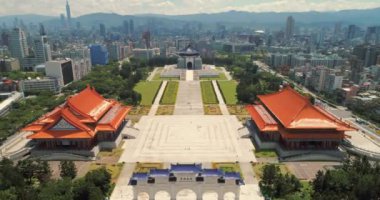 Havadan görünümü Chiang Kai-Shek Memorial Hall Zhongzheng bölgesinde, Taipei, Tayvan. 