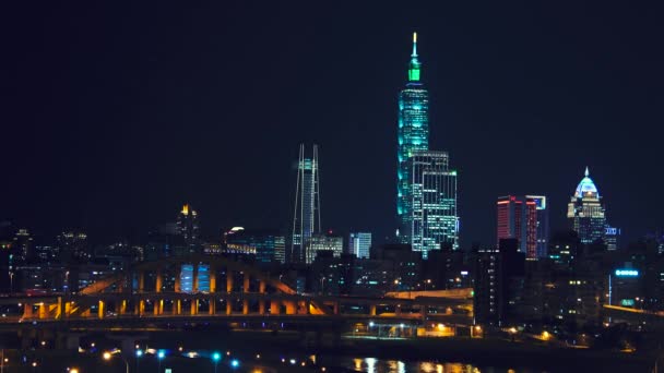 Puente Taipei Ocupado Después Las Horas Trabajo — Vídeo de stock