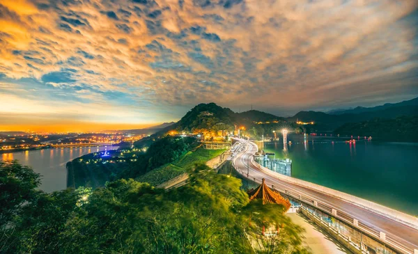 Nachtzeit Shihmen Reservoir Shihmen Lake Radweg Taoyuan Taiwan — Stockfoto