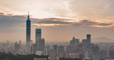  Tayvan 'ın Taipei şehrinin hava görüntüsü.