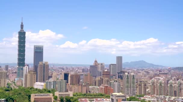 Panorámica Izquierda Ciudad Taipei Día Soleado Taiwán — Vídeos de Stock