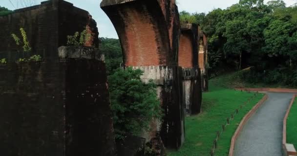 Foto Aérea Ruinas Del Puente Long Teng Condado Miaoli Taiwán — Vídeo de stock