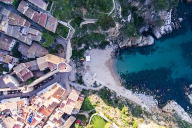 Beach Platja de Codolar Costa Brava, Catalonia, İspanya hava görünümünü Tossa de Mar