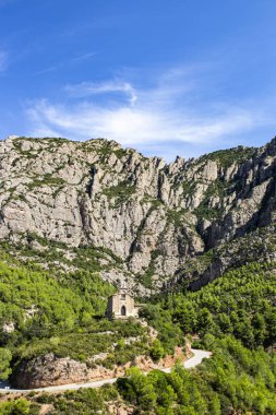 Montserrat dağ ortasında küçük hermitage