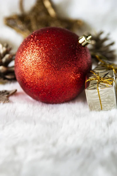 Weihnachten Goldene Und Rote Dekoration Nahaufnahme — Stockfoto