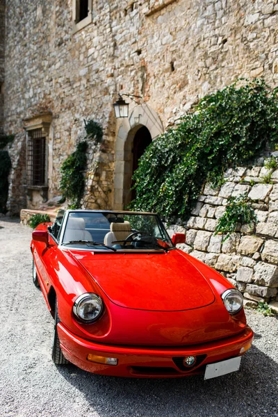 Red Retro Car Parked Stone Wall Sports Car Open Top — Stock Photo, Image