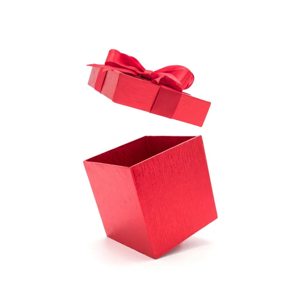 리본이 열려있는 빨간 선물 상자. — 스톡 사진