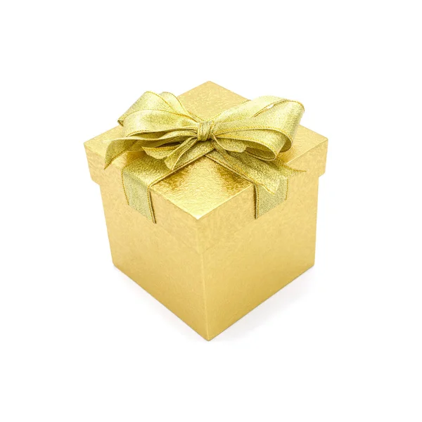 리본이 달린 아름 다운 골드 선물 상자. — 스톡 사진