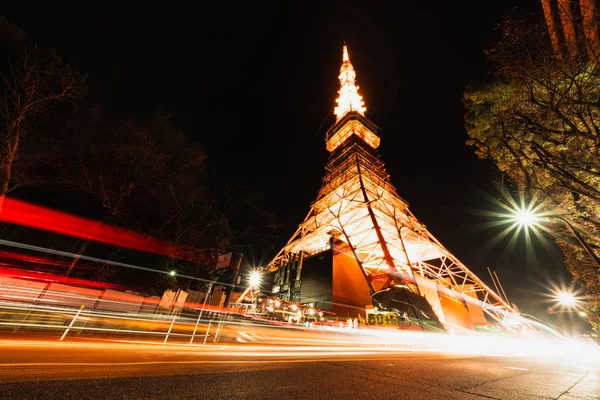 Πύργος Του Τόκιο Νύχτα Φως Κυκλοφορίας Μονοπάτια Εμβληματικό Σύμβολο Ιαπωνία — Φωτογραφία Αρχείου