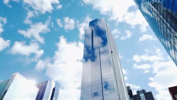 Uhd Bewegung Zeitraffer Von Gebäuden Geschäftsviertel Sonniger Tag Schnell Bewegende — Stockvideo
