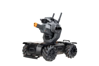 Bangkok, Tayland - 6 Eylül 2019: Dji Robomaster S1 programlanabilir eğitim robotları beyaz arka plan üzerinde izole. Açıklayıcı editoryal içerik.