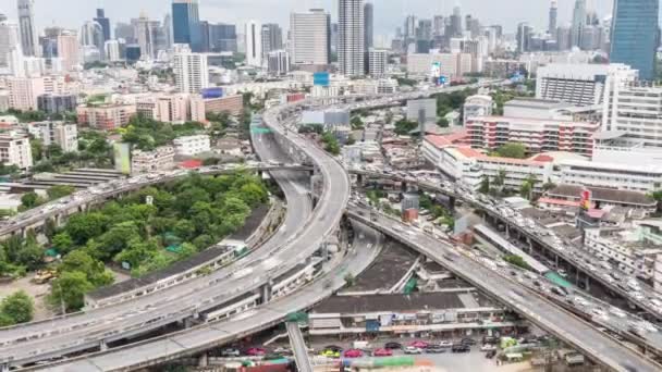 Periodo Tiempo Del Transporte Tráfico Automóviles Intersección Carreteras Ciudad Bangkok — Vídeo de stock