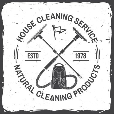 Temizlik şirket rozet, amblem. Vektör çizim. Gömlek, damga veya tee için kavram. Temizleme aletleri vintage tipografi tasarımı. Temizlik hizmeti işareti şirket için iş ilgili