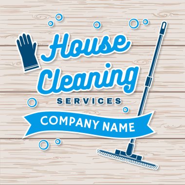 Temizlik şirket rozet, amblem. Vektör çizim. Gömlek, pul ya da etiket için kavram. Temizleme aletleri vintage tipografi tasarımı. Temizlik hizmeti işareti şirket için iş ilgili