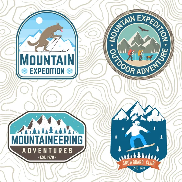 Conjunto de expedições de montanha e patches de snowboard club. Vector. Conceito para camisa ou crachá, impressão. Design tipográfico vintage com montanhistas e silhueta de montanha. Emblemas de aventura ao ar livre — Vetor de Stock