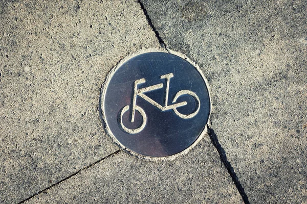 Symbole Métal Vélo Sur Chaussée Balisée Piste Cyclable — Photo