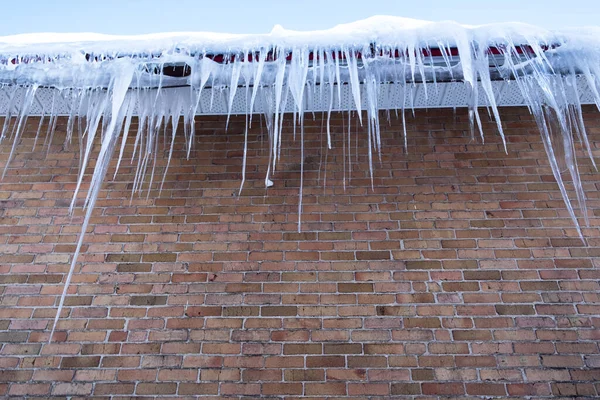 Glace Sur Toit Une Maison Canada Hiver — Photo