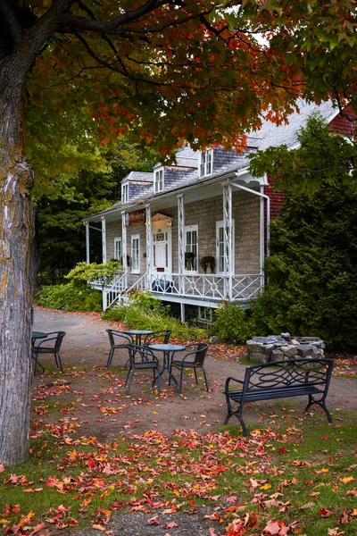 Bela Colorida Casa Ilha Orlean Quebec Canadá Ninguém — Fotografia de Stock
