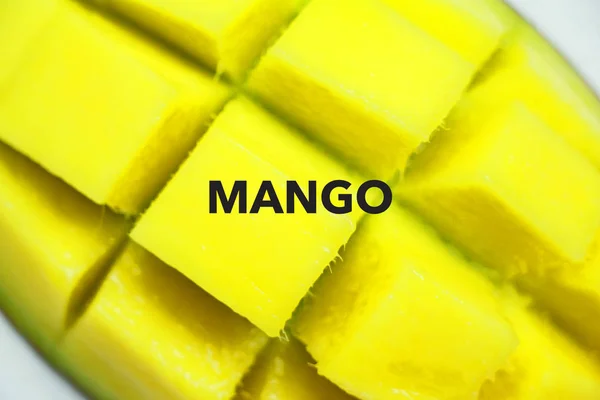 立方体マンゴーのクローズ アップ 本文トップ ビュー — ストック写真