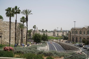 Kudüs'ün Eski Şehri. Jaffa Kapısı'na giden yol.