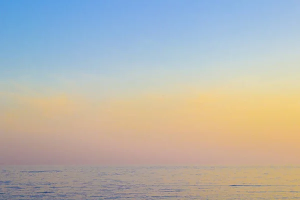 Morze Zachodzie Słońca Niebo Pastelowych Kolorów — Zdjęcie stockowe