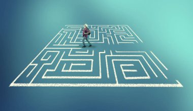 Bir labirent ortasından koşan adam. Kısayol ve çalışma akıllı kavramı. 