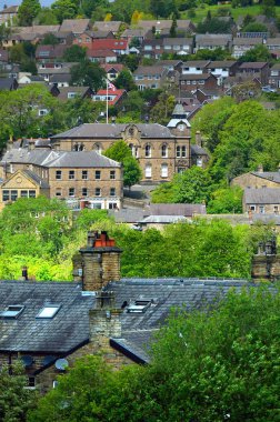 Manchester yakınlarındaki Peak bölgesinde klasik İngiliz manzara