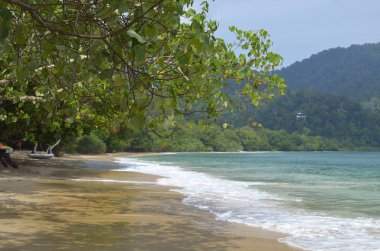 Langkawi 99 tropik adalara yarımada Malezya kuzeybatı kıyıları yatan bir grup oluşur.