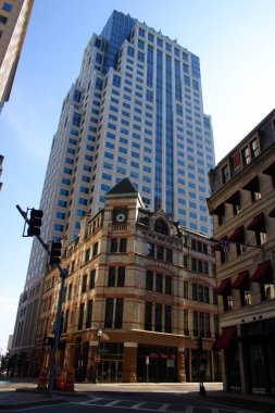 Ticari yapı ve Boston şehir merkezinde manzarası