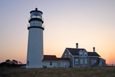 Yarış nokta ışık Cape Cod, Massachusetts tarihi bir deniz feneri olduğunu