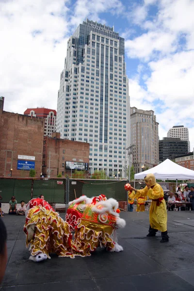 Baile Del León Chinatown Boston Durante Celebración Del Año Nuevo — Foto de Stock