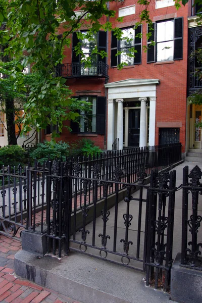 Beacon Hill Bairro Rico Rowhouses Estilo Federal Com Alguns Dos — Fotografia de Stock