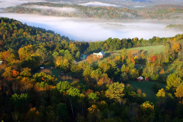 Letecký Pohled Horkovzdušném Balónu Plovoucí Prostřednictvím Vermont Země Straně — Stock fotografie