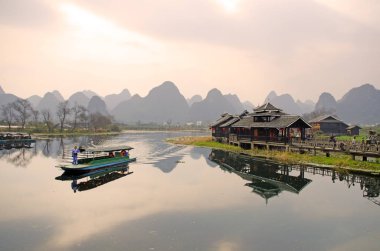 Yangshuo Guilin, Çin 'de manzara