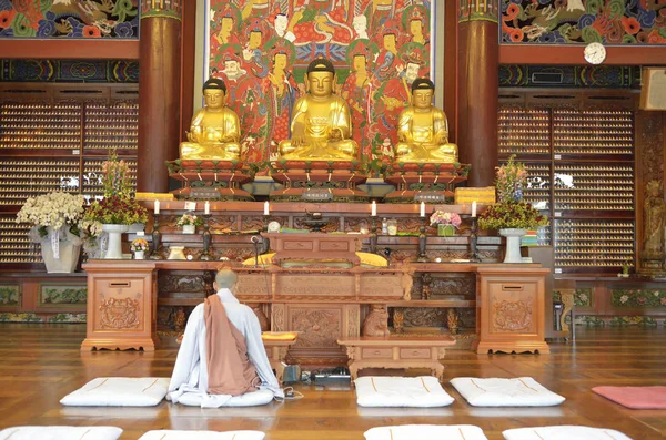 Буддийский Храм Бонджунса Сеуле Южная Корея — стоковое фото
