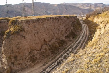 Gorge t fon karşı eski tren geçer