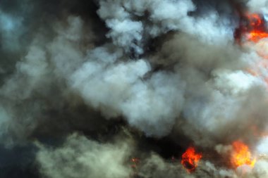 duman yangın arka plan patlama alev ısı tehlike imha felaket