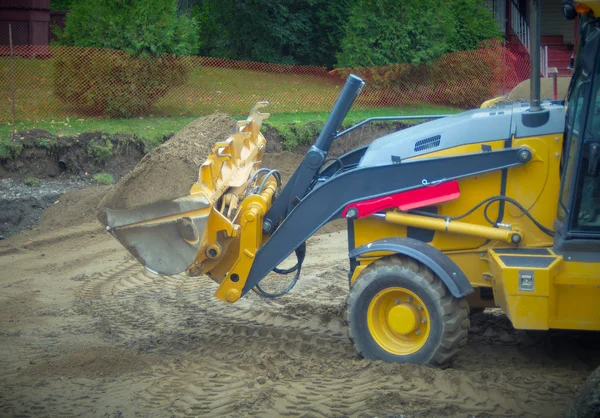 Excavator earth mover construction site hydraulic machine vehicle — Stock Photo, Image