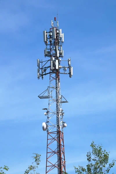 Communicatie Toren Mobiele Telefoon Antenne — Stockfoto