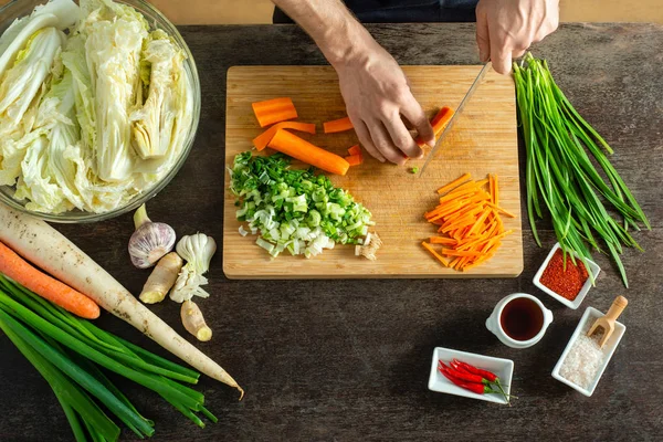 Kimchi için Malzemeler