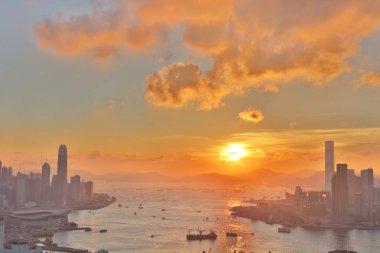 Bir görünümü, gün batımı İskoç Hill