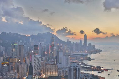 Bir görünümü, gün batımı İskoç Hill