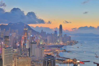 Kırmızı tütsü brülör Zirvesi İskoç Hill hk