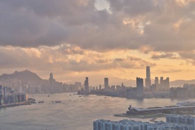 HK ve Victoria limanının havadan görünümü