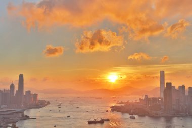 Bir görünümü, İskoç tepenin zirvesine günbatımı.