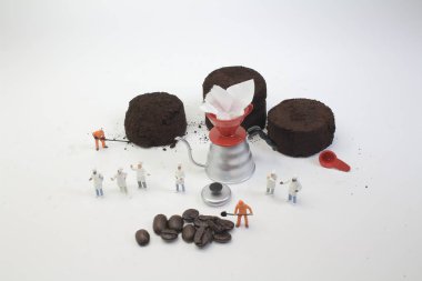 kahve fasulyesi, seçici odak ile çalışan bir kişi