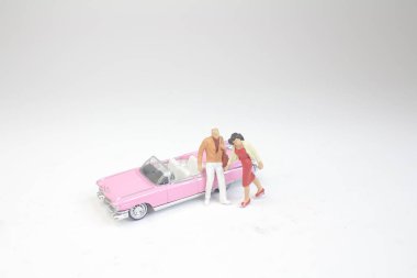 mini dünya eğlenceli araba ile figür