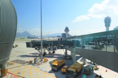 Orta Saha kalabalık Chek Lap Kok Havalimanı